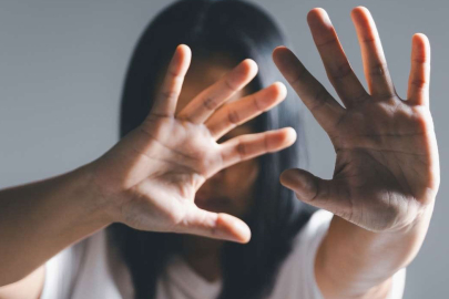 İngiltere'de kadınlara ve kız çocuklarına yönelik şiddet salgını