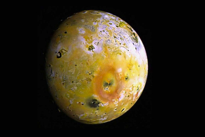 NASA Jüpiter'in Io uydusunda en yoğun volkanik patlamayı görüntüledi