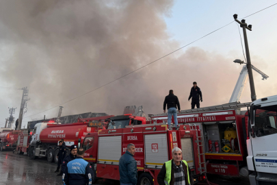 Bursa'daki yangına müdahale ediliyor