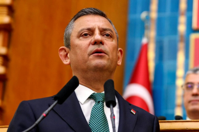 Özgür Özel'den Erdoğan'a çağrı: Deprem ve Afet Bakanlığı kurulmalı