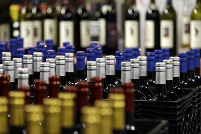 İstanbul ve Ankara'da sahte içki faciası! 103 kişi hayatını kaybetti