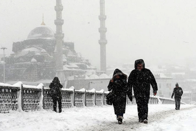Meteoroloji’den yeni uyarı: İstanbul dahil 12 kent için kar ve sağanak alarmı!