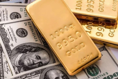 Piyasalarda Dalgalı Seyir: Altın Zirvede, Borsa Geriledi