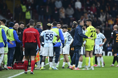 Adana Demirspor'dan Galatasaray maçında sahadan çekilme kararına ilişkin açıklama