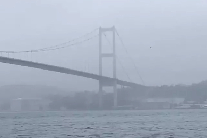 İstanbul'da sis: Gemi trafiği askıya alındı