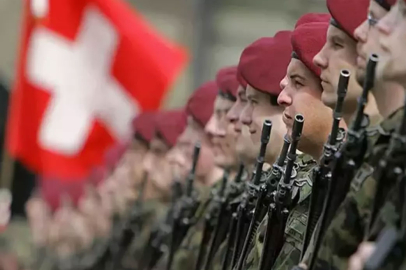 Avustralya ordusunda Yahudi subayın hassas bilgilere erişimi, İsrail ile bağları nedeniyle kaldırıldı