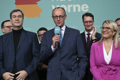 Merz, Almanya'da SPD ile koalisyon hükümeti kurmak istiyor