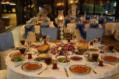 Restoran ve vatandaşlara "iftar sofralarında israfa dikkat" uyarısı