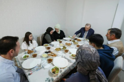 Cumhurbaşkanı Erdoğan, iftarını Fidan ailesiyle açtı