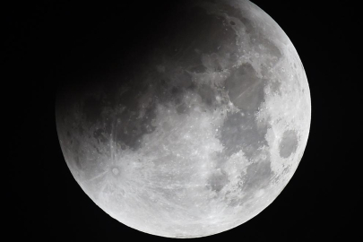 NASA, Ay’a ilk GPS sinyallerini gönderdi