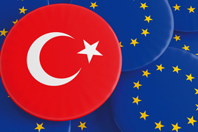 Yunan Basını: Türkiye, ABD’nin Avrupa’daki boşluğunu doldurur