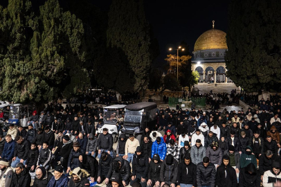 Mescid-i Aksa İmam Hatibi konuştu: Tüm engellere rağmen ibadete gelenlerin görüntüleri umut vadediyor