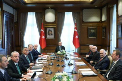 Cumhurbaşkanı Erdoğan, YİK üyeleriyle bir araya geldi