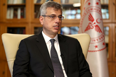 Bakan Memişoğlu: Hekimlik bir meslekten öte bir adanmışlık hikayesi