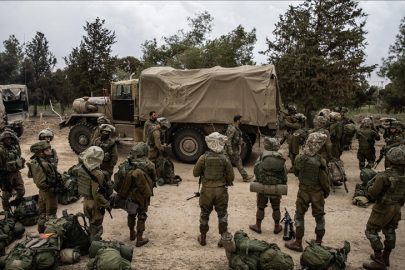 İsrail'de askerler ayaklandı! Hükümete  Gazze resti!