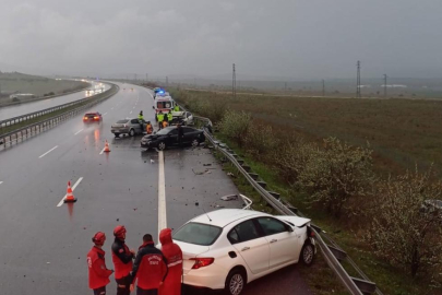 İstanbul-İzmir Otoyolu'nda feci kaza! 2 ölü, 4 yaralı