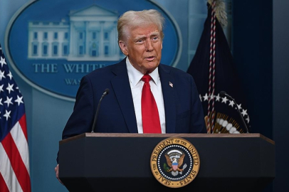 ABD'liler Trump'ın kararlarına muhalefet eden yargıçların görevden alınmasına karşı çıkıyor