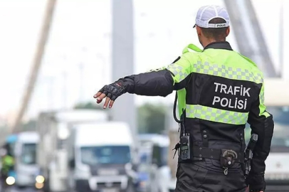 3 milyon 652 bin araç denetlendi, 497 bin sürücüye işlem yapıldı
