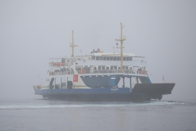 Çanakkale Boğazı sis nedeniyle transit gemilere kapatıldı
