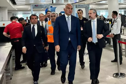 Bakan Ersoy yerinde inceledi: Antalya rekor bir yıla hazır