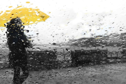 Meteoroloji il il sıralayarak uyardı: Bu kentlere kuvvetli yağış geliyor!