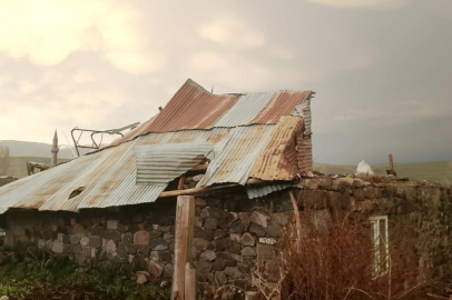 Kars'ta fırtına ve hortum etkili oldu