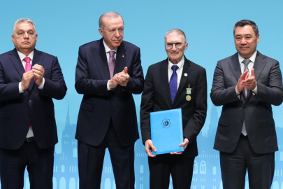 TDT'den Aziz Sancar'a "Ali Şir Nevai Uluslararası Ödülü"