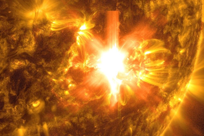 Güneş’te dev bir delik açıldı