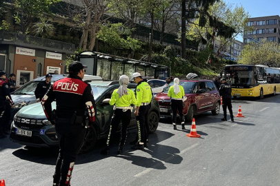 İstanbul'da huzur uygulaması: 949 gözaltı