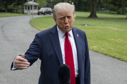 Trump düzensiz göçmenler için emri verdi: İşi bitirin