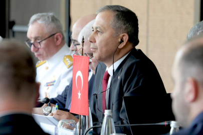 Bakan Yerlikaya, 'Bulgaristan, Yunanistan, Türkiye Üçlü Bakanlar Görüşmesi'ne katıldı