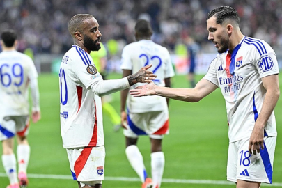 Borç krizinin faturası ağır oldu! Lyon 2. Lig'e düşürüldü