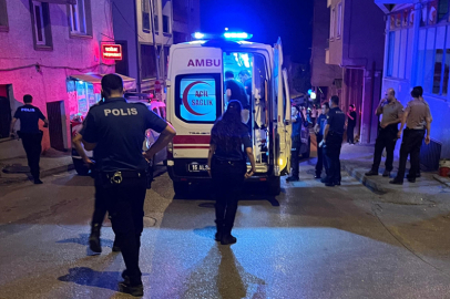 Firari hükümlünün yakalanmasını engellemeye çalıştılar: 1 polis yaralı