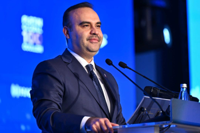 "Türkiye'mizin tüm illerinde dev yatırımları hayata geçireceğiz"