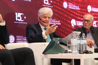 15 Temmuz direnişine övgüler dizdi... Wölfer: Halkın tanklara karşı koyması takdire şayan bir tepkiydi