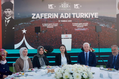 İstanbul'da 15 Temmuz şehitlerinin aileleri ve gaziler onuruna yemek