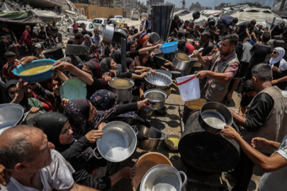 Katil İsrail'den isyan ettiren Gazze açıklaması!