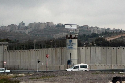 Gazze'den alıkonulan Filistinli soykırımcı İsrail'in hapishanesinde hayatını kaybetti