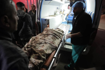 Soykırımcı İsrail'in Gazze'ye saldırılarında can kaybı son 24 saatte 101 artarak 60 bin 239'a çıktı