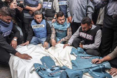 Gazze'deki hükümet: İsrail saldırılarında 239 gazeteci hayatını kaybetti