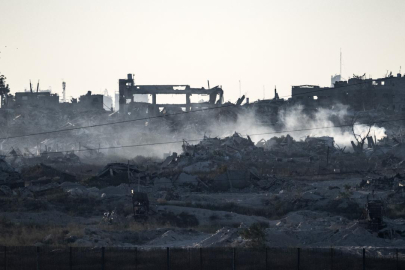 Soykırımcı İsrail'in Gazze'ye saldırılarında can kaybı son 24 saatte 58 artarak 62 bin 774'e yükseldi