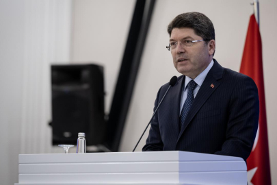 Bakan Tunç: Hukukun üstünlüğü esasıyla çalışmaya devam edeceğiz