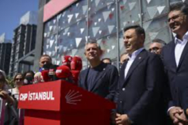 CHP İstanbul’da yetki krizi derinleşti! Özel: Bu kararı tanımıyoruz'