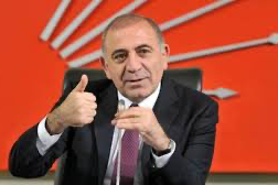 CHP’de fırtına kopuyor: Tekin’den il binası hamlesi!