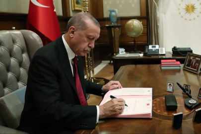 Cumhurbaşkanı Erdoğan imzaladı! Çok sayıda atama ve görevden alma kararı