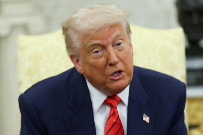 Trump'tan Venezeula'ya 'uçaklarınızı düşürürüz' tehdidi