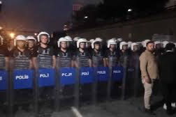 CHP binasına kayyum atanması sonrası 10 gözaltı