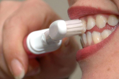 Ağız bakterileri kalp krizine yol açabilir