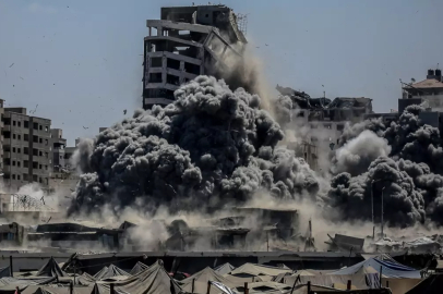 Katil İsrail hain planını devreye soktu! Gazze'de 360 noktaya saldırı