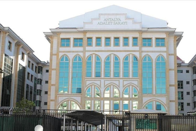 Antalya Büyükşehir Belediyesine yönelik "rüşvet" soruşturmasında 5 kişi tutuklandı